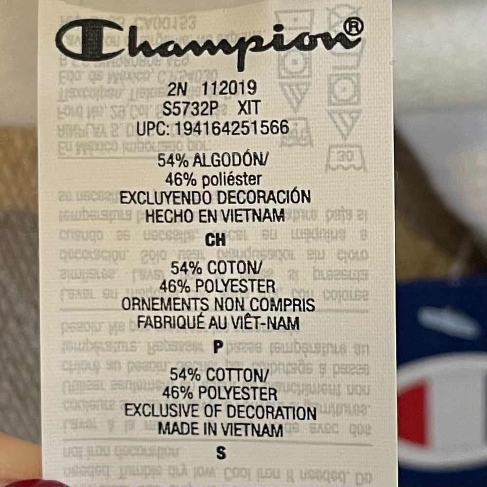 BR: NWT Champion Sweatshirt White & Multiple Blue "Champion" Word Logos Men's S - Picture 4 of 8